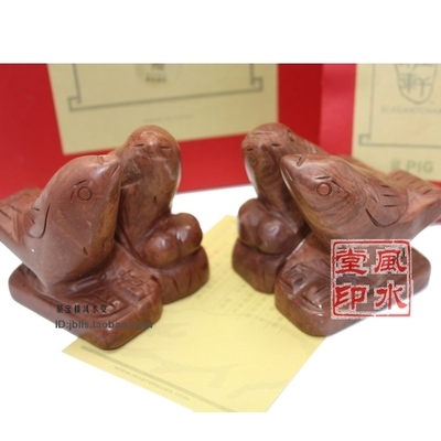 2012壬辰龍年生肖豬吉祥物賞析 喜報豐收，祥瑞護佑
